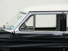 Cadillac Fleetwood Series 62 Sedan \'53 