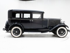 Peerless Six Model 61 \'29 