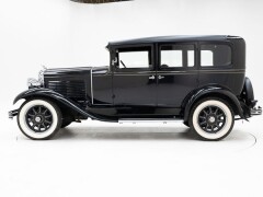 Peerless Six Model 61 \'29 