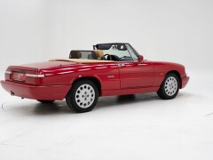 Alfa Romeo 2000 Spider 4 \'91 