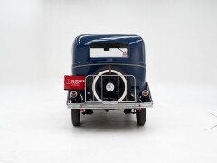 Ford Model Y 8 HP Tudor \'32 