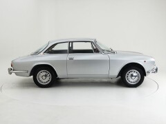 Alfa Romeo GTV 1750 \'71 