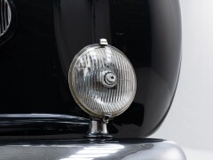 Bentley MK6 Saloon by James Young \'48 