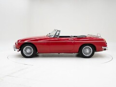 MG B \'65 