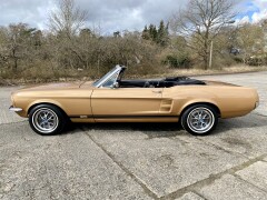 Ford USA Ford Mustang Convertible 289 1 of 518