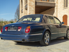 Bentley ARNAGE 