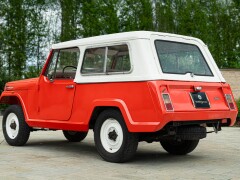 Jeep COMANDO 