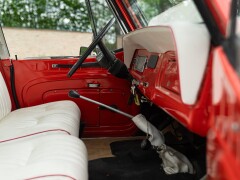 Jeep COMANDO 