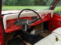 Jeep COMANDO 