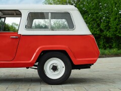 Jeep COMANDO 