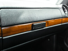 Mercedes Benz 240 TD 