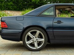 Mercedes Benz 500 SL 