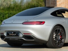 Mercedes Benz AMG GT S 