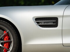 Mercedes Benz AMG GT S 