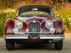 Jaguar XK 150 FHC 