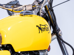 Norton COMMANDO 750 ROADSTER       