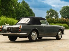 Alfa Romeo 2600 SPIDER TOURING 