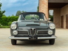 Alfa Romeo 2600 SPIDER TOURING 