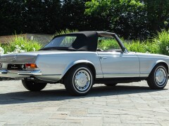 Mercedes Benz 280 SL 