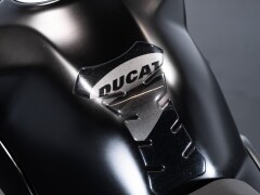 Ducati Ducati Streetfighter V4S 