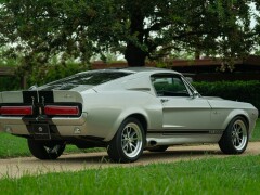 Ford Mustang Shelby GT500 Eleanor Replica 