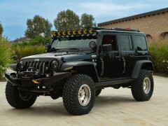 Jeep WRANGLER JKU 