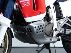 Honda AFRICA TWIN 750 