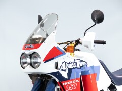 Honda AFRICA TWIN 750 