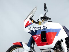 Honda AFRICA TWIN 750 