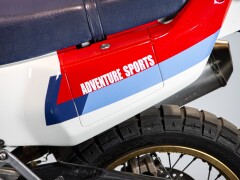 Honda AFRICA TWIN 750 