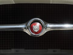 Jaguar E-TYPE I° SERIE 4.2 ROADSTER 