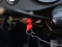 Jaguar E-TYPE I° SERIE 4.2 ROADSTER 