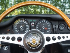 Jaguar E-TYPE I° SERIE 4.2 ROADSTER 