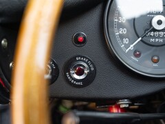 Jaguar E-TYPE I° SERIE 4.2 ROADSTER 