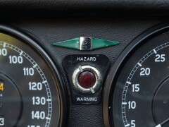 Jaguar E-TYPE I° SERIE 4.2 ROADSTER 