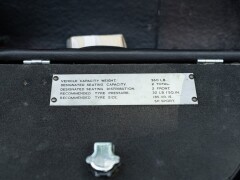 Jaguar E-TYPE I° SERIE 4.2 ROADSTER 