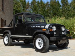 Jeep CJ-8 SCRAMBLER 