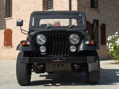 Jeep CJ-8 SCRAMBLER 