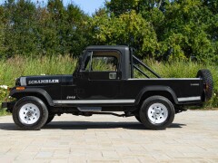 Jeep CJ-8 SCRAMBLER 