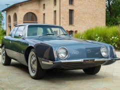 Studebaker AVANTI SUPERCHARGED 