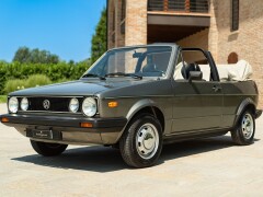 Volkswagen GOLF MK1 CABRIOLET 